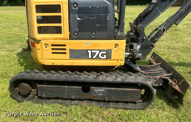 image for item DO6568 2016 John Deere 17G mini excavator