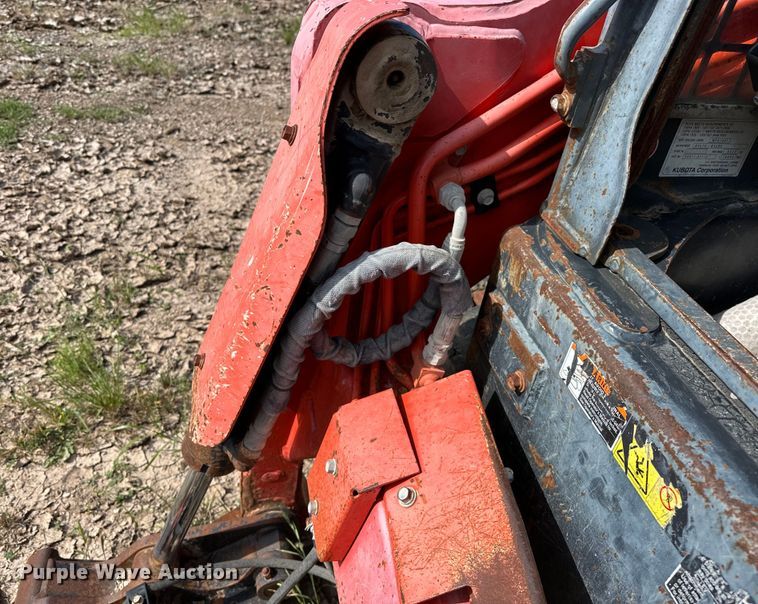 image for item DO6963 2014 Kubota  SVL90-2 tracked skid steer loader