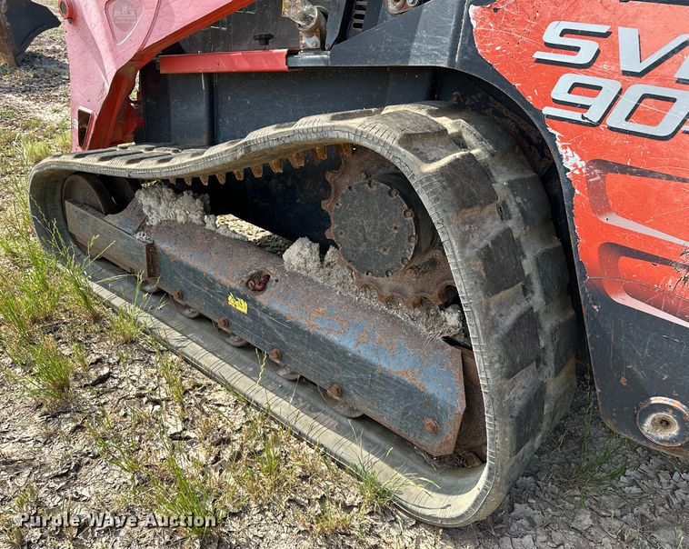 image for item DO6963 2014 Kubota  SVL90-2 tracked skid steer loader