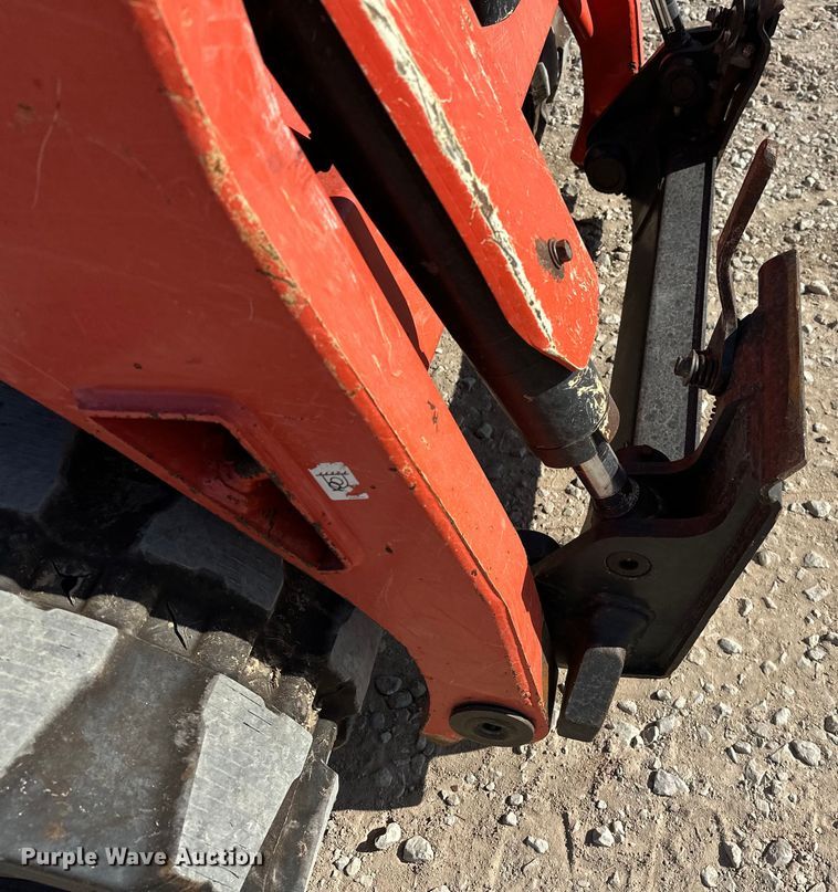 image for item DO6968 2020 Kubota SVL75-2 tracked skid steer loader
