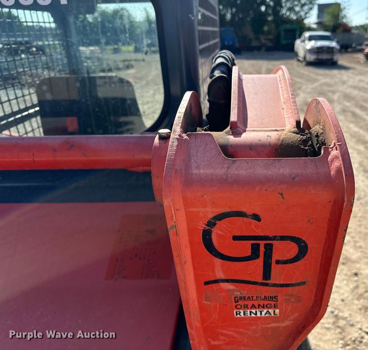 image for item DO6968 2020 Kubota SVL75-2 tracked skid steer loader