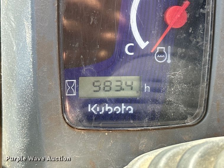 image for item DO6968 2020 Kubota SVL75-2 tracked skid steer loader