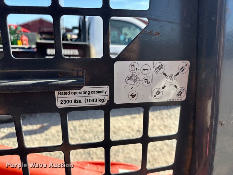 image for item DO6968 2020 Kubota SVL75-2 tracked skid steer loader