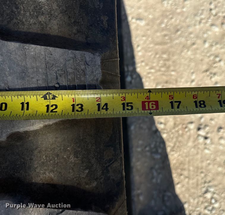 image for item DO6968 2020 Kubota SVL75-2 tracked skid steer loader