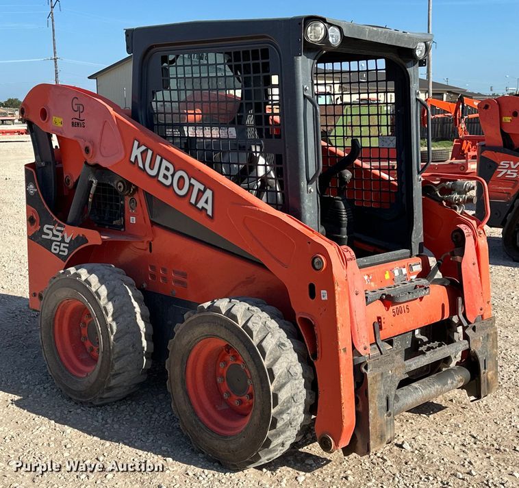 image for item DO6969 2017 Kubota  SSV65 skid steer loader