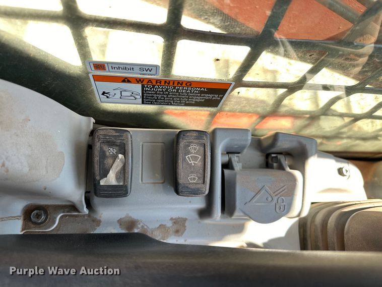 image for item DO6970 2021 Kubota  SVL65-2 tracked skid steer loader