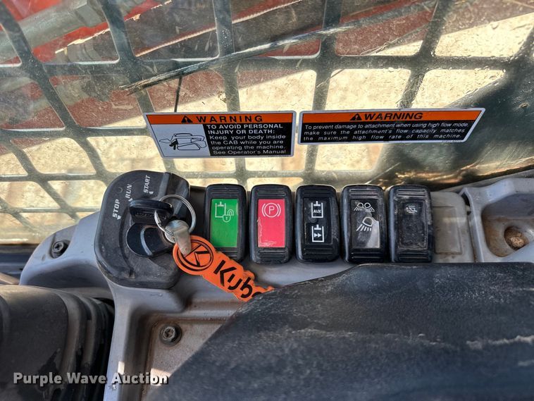 image for item DO6970 2021 Kubota  SVL65-2 tracked skid steer loader