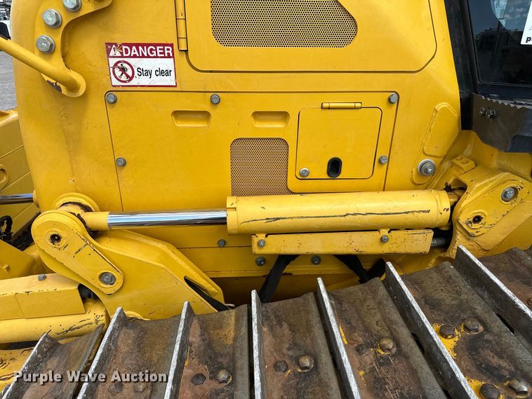 image for item DO6971 2023 Komatsu  D51EX-24 dozer