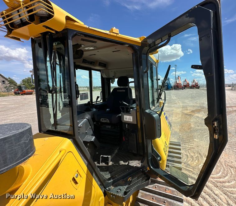 image for item DO6971 2023 Komatsu  D51EX-24 dozer