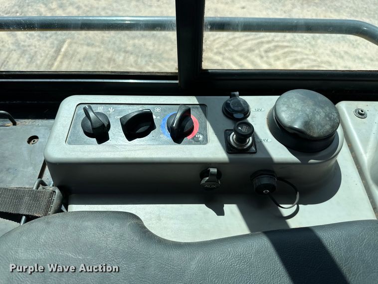 image for item DO6971 2023 Komatsu  D51EX-24 dozer