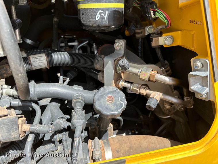 image for item DO6971 2023 Komatsu  D51EX-24 dozer