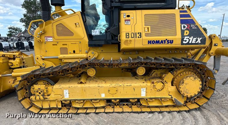 image for item DO6971 2023 Komatsu  D51EX-24 dozer