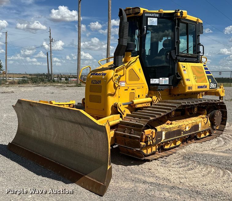 image for item DO6972 2022 Komatsu  D51EX-24 dozer