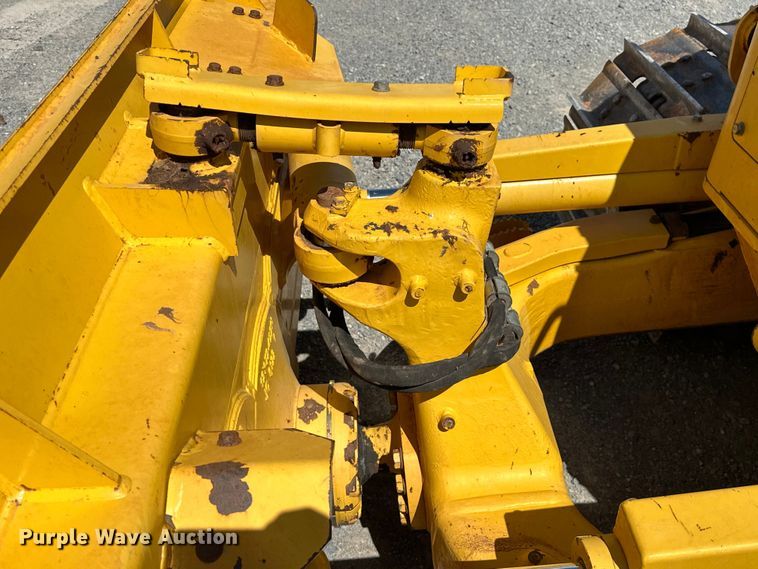 image for item DO6972 2022 Komatsu  D51EX-24 dozer