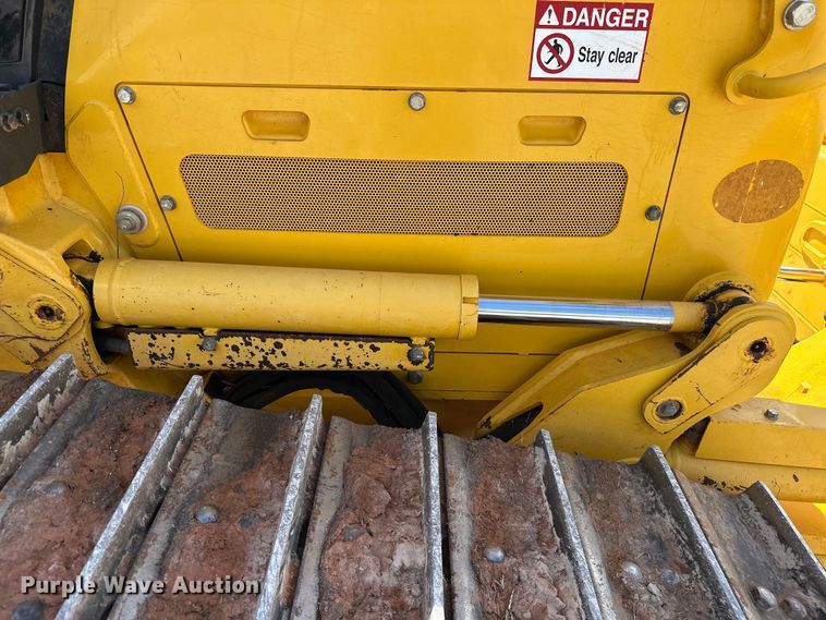 image for item DO6972 2022 Komatsu  D51EX-24 dozer