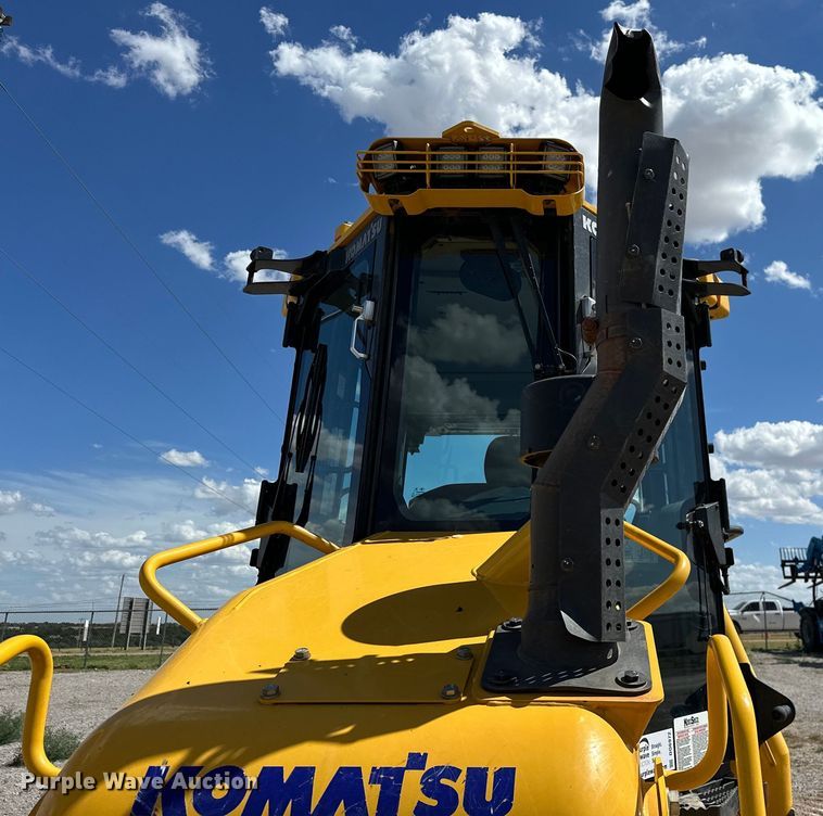 image for item DO6972 2022 Komatsu  D51EX-24 dozer