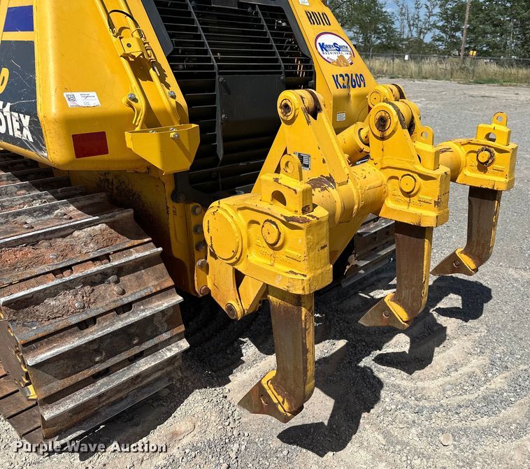 image for item DO6972 2022 Komatsu  D51EX-24 dozer