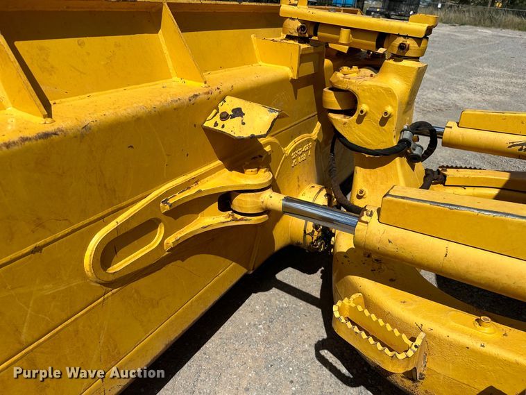 image for item DO6973 2022 Komatsu  D51EX-24 dozer