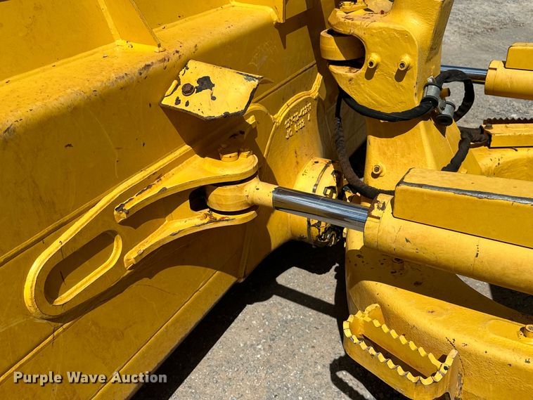 image for item DO6973 2022 Komatsu  D51EX-24 dozer