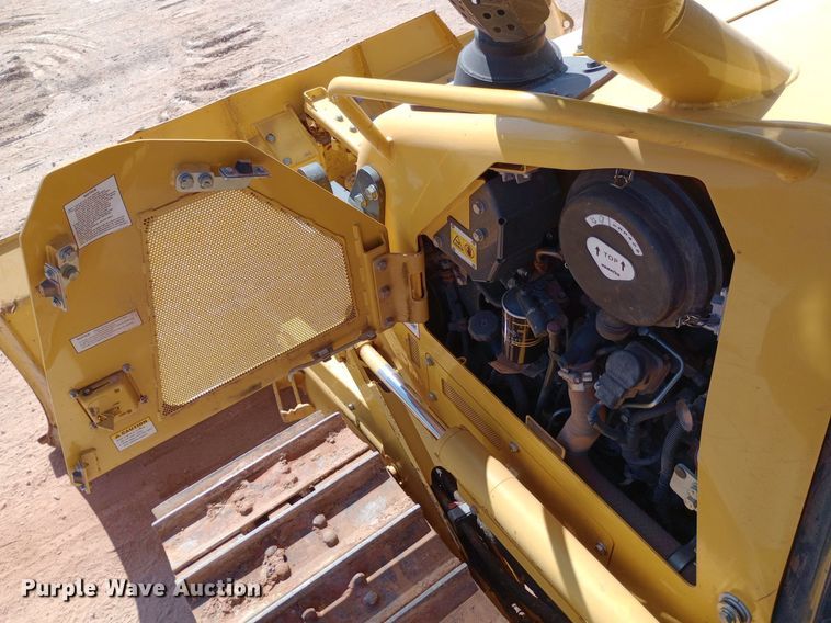 image for item DO6974 2023 Komatsu D39EX-24 dozer