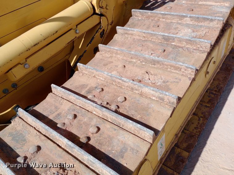 image for item DO6974 2023 Komatsu D39EX-24 dozer