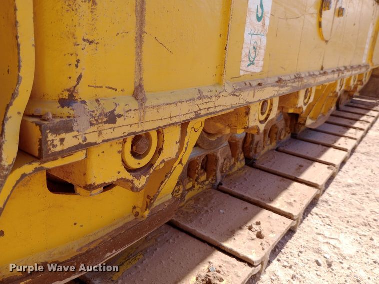 image for item DO6974 2023 Komatsu D39EX-24 dozer