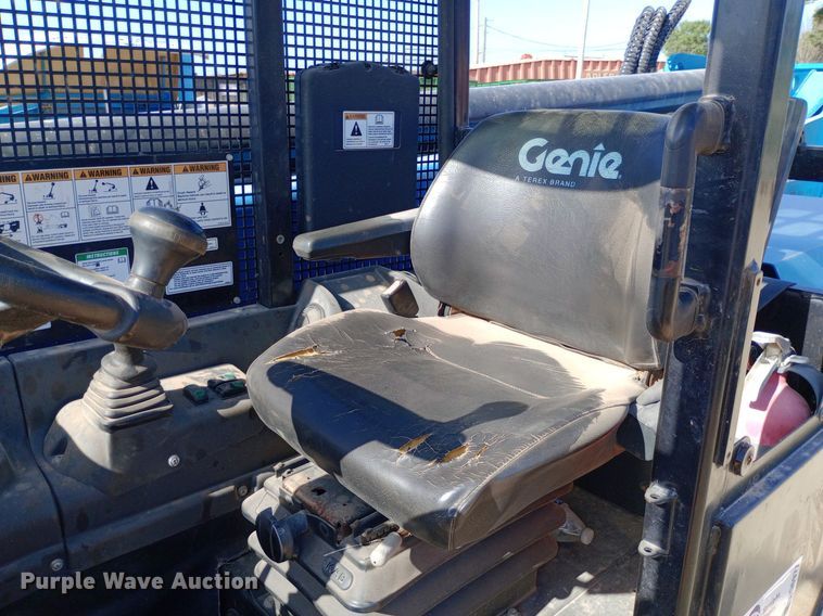 image for item DO6977 2019 Genie GTH-1256 telehandler