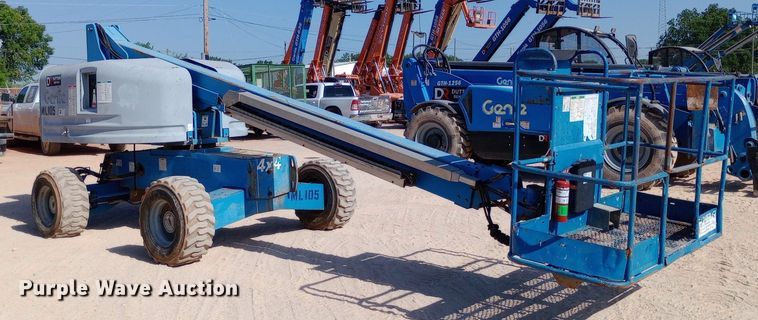 image for item DO6980 2008 Genie  S-40 boom lift