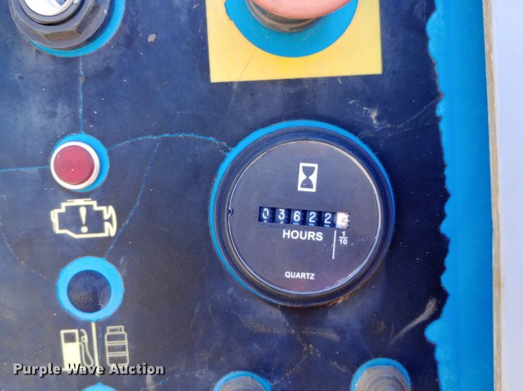 image for item DO6980 2008 Genie  S-40 boom lift