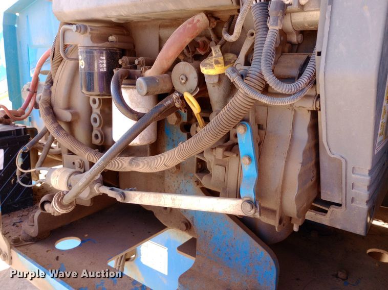 image for item DO6980 2008 Genie  S-40 boom lift