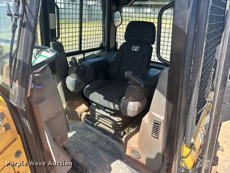 image for item DO6981 2018 Caterpillar  D5K2 XL dozer