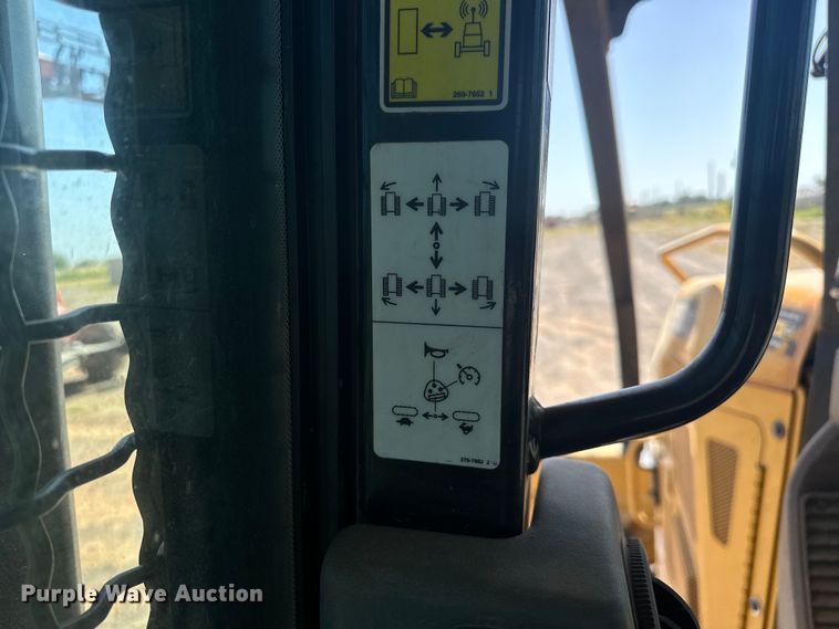 image for item DO6981 2018 Caterpillar  D5K2 XL dozer