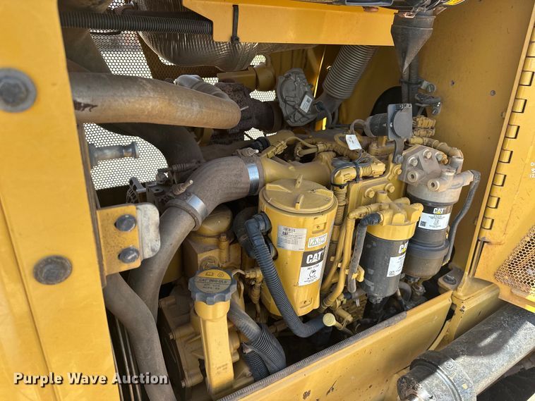 image for item DO6981 2018 Caterpillar  D5K2 XL dozer