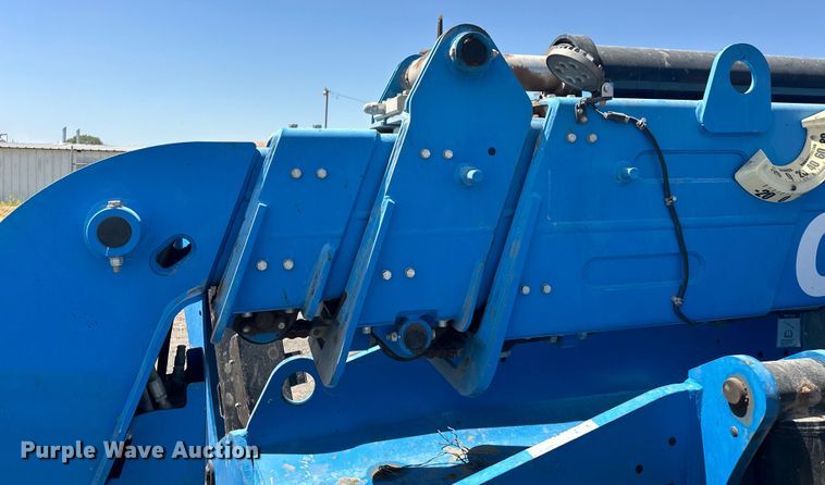 image for item DO6982 2019 Genie GTH-1256 telehandler