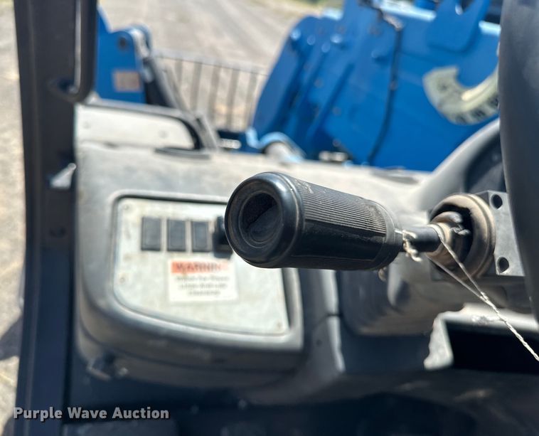 image for item DO6982 2019 Genie GTH-1256 telehandler