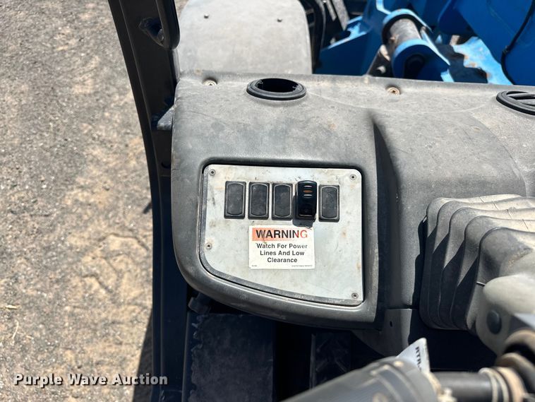 image for item DO6982 2019 Genie GTH-1256 telehandler