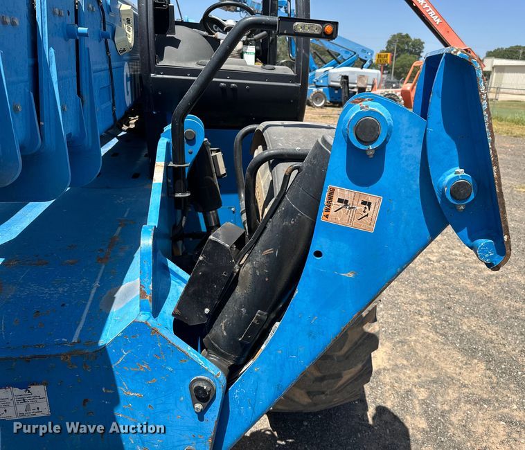 image for item DO6983 2018 Genie GTH-1256 telehandler