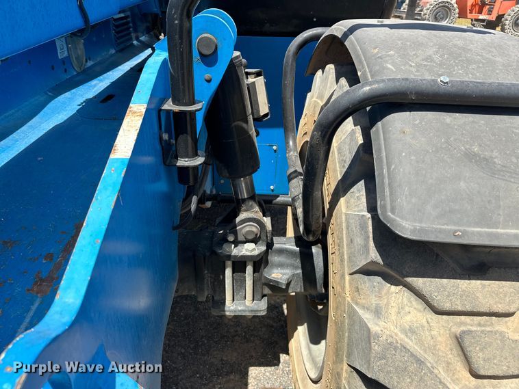 image for item DO6983 2018 Genie GTH-1256 telehandler