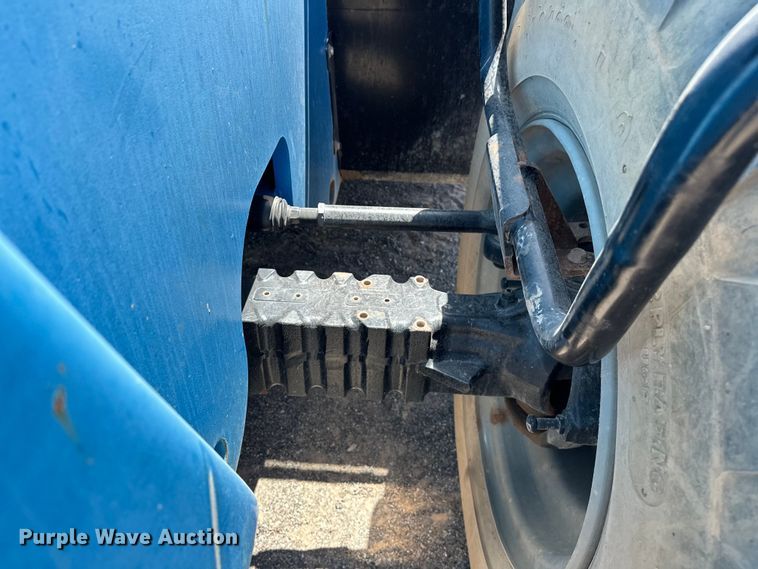 image for item DO6983 2018 Genie GTH-1256 telehandler