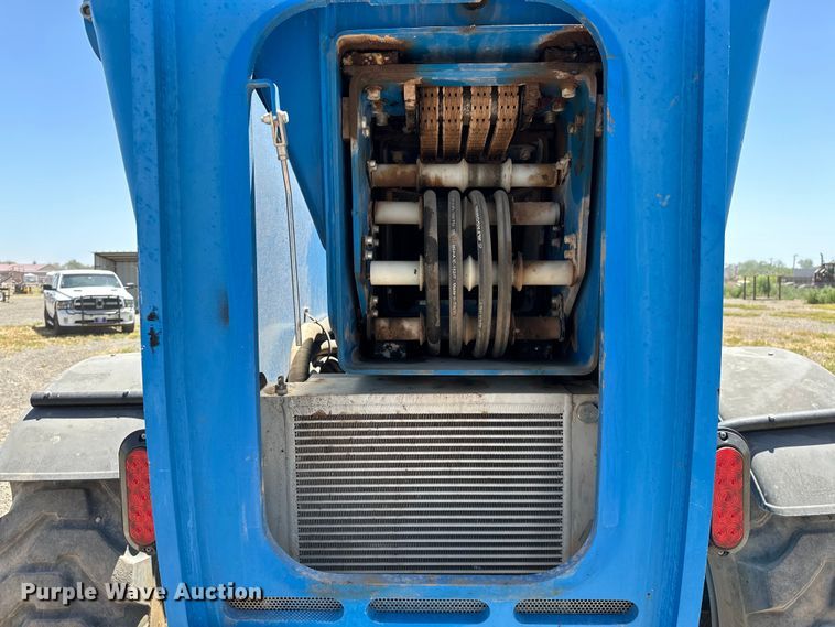 image for item DO6983 2018 Genie GTH-1256 telehandler