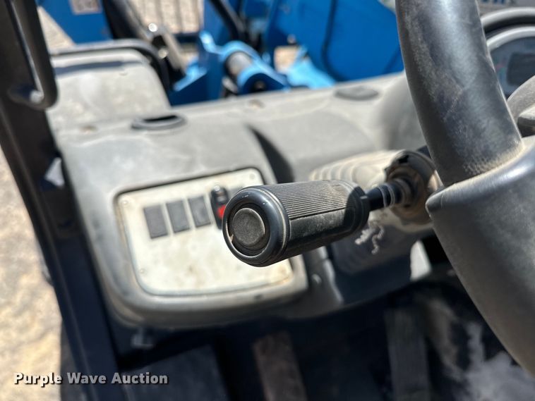 image for item DO6983 2018 Genie GTH-1256 telehandler