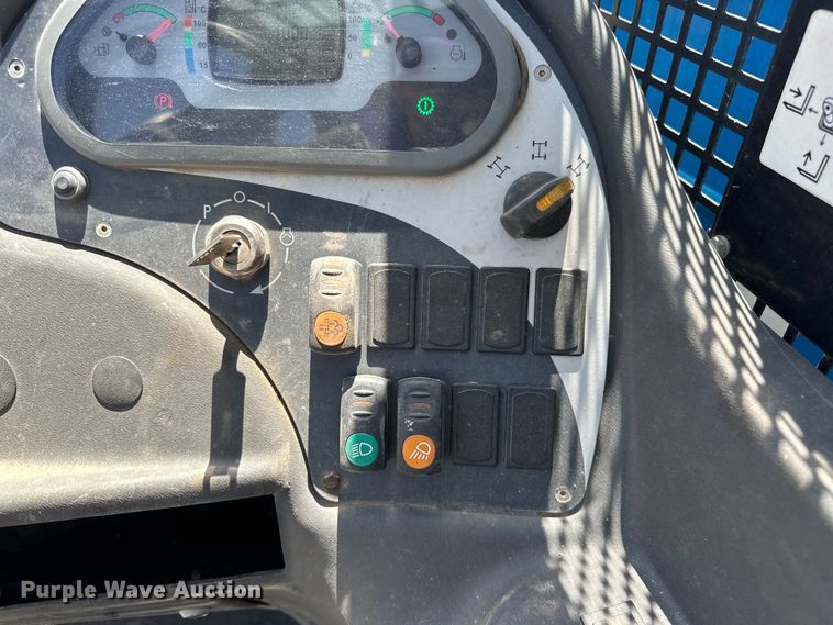 image for item DO6983 2018 Genie GTH-1256 telehandler