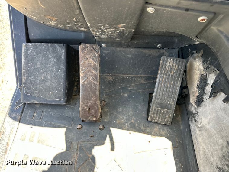 image for item DO6983 2018 Genie GTH-1256 telehandler