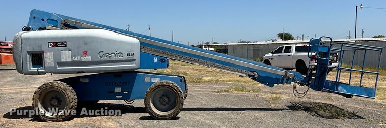 image for item DO6984 2006 Genie  S-60 boom lift