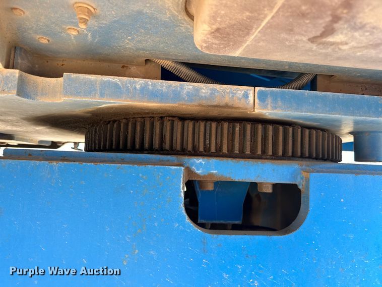 image for item DO6984 2006 Genie  S-60 boom lift