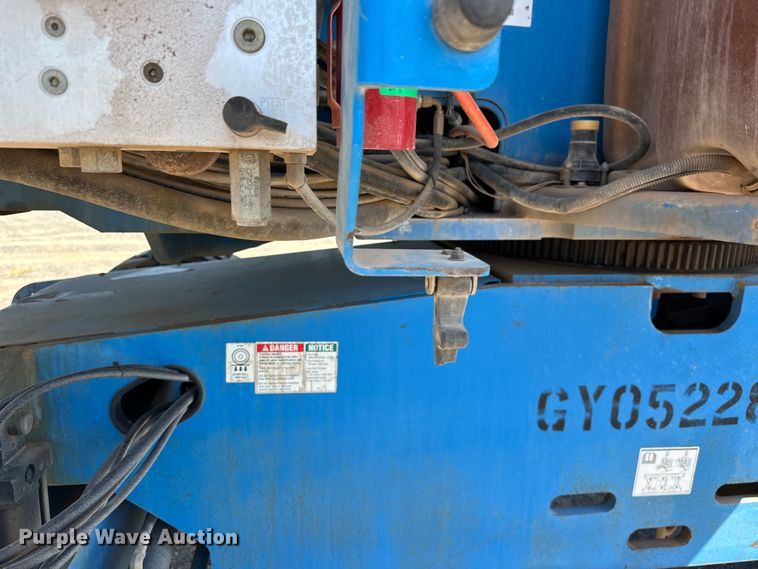 image for item DO6984 2006 Genie  S-60 boom lift