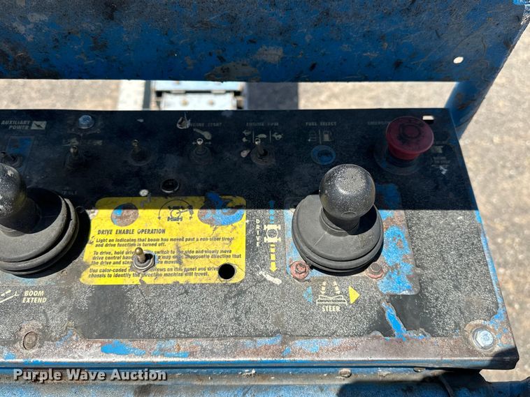 image for item DO6984 2006 Genie  S-60 boom lift