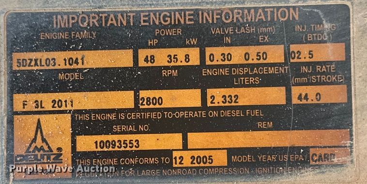 image for item DO6984 2006 Genie  S-60 boom lift