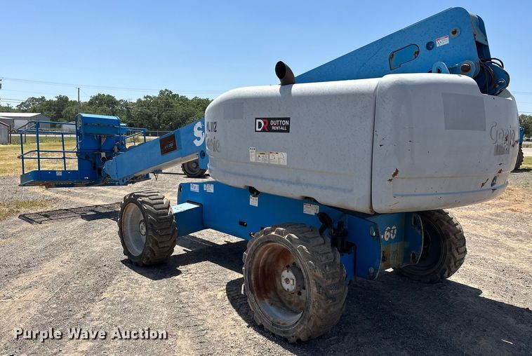 image for item DO6985 2007 Genie S-60 boom lift