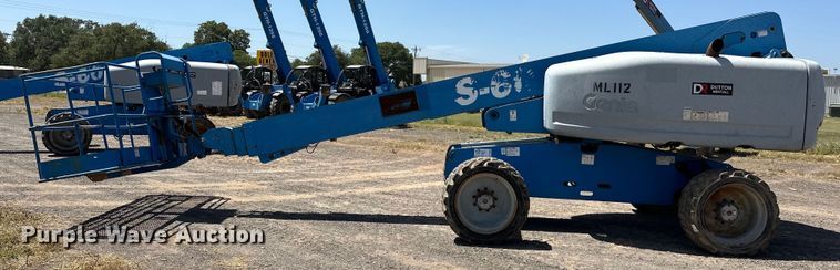 image for item DO6985 2007 Genie S-60 boom lift